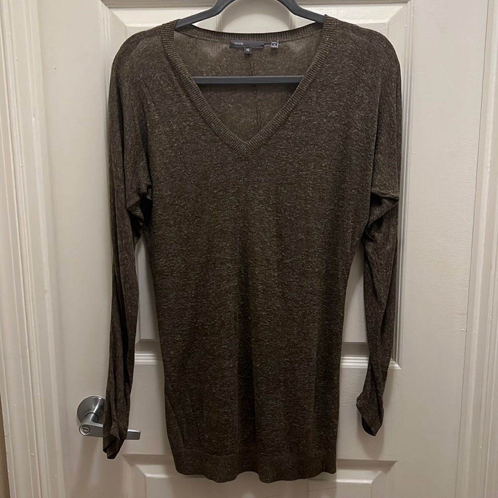 Vince lightweight linen sweater top. Light brown. GUC! Size XS. - Picture 1 of 6